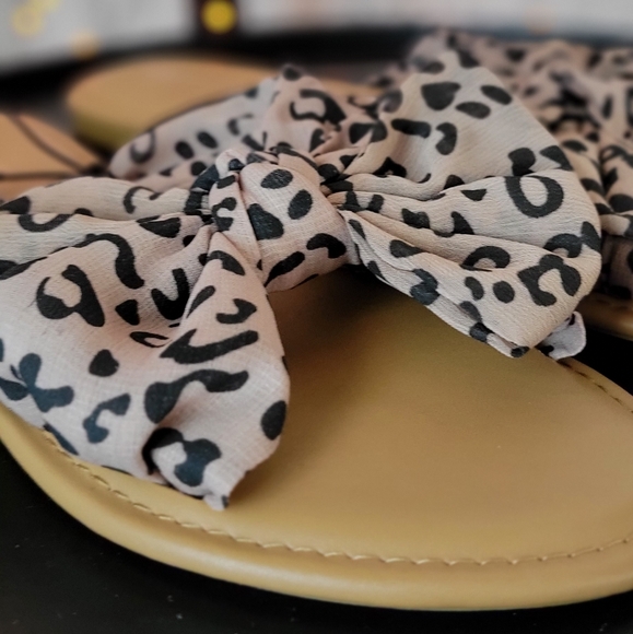 NWT WESTLOOP Leopard Bow slide sandals - Picture 5 of 14